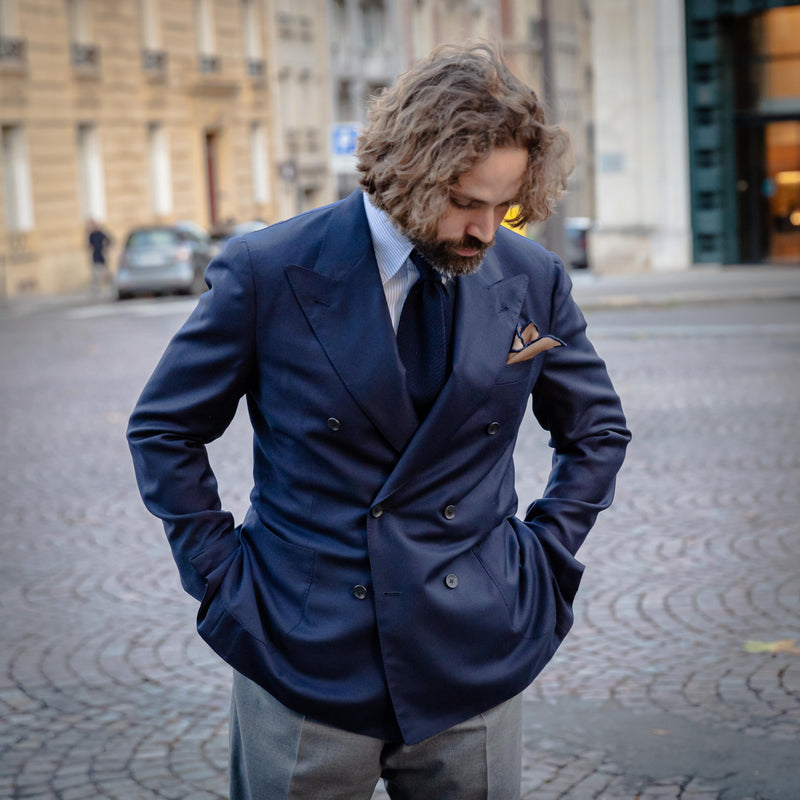 Veste croisée bleu marine « foulard » laine et cachemire