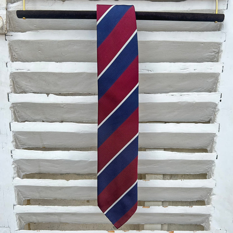 Cravate club rouge bordeaux, bleu marine  et blanc 28