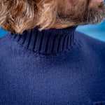 Pull col roulé bleu marine laine et cachemire