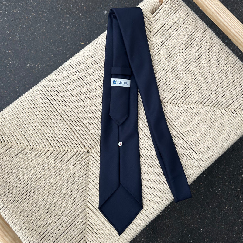 Cravate « Atelier » bleu marine 52