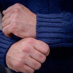 Pull col roulé torsadé laine et cachemire bleu marine