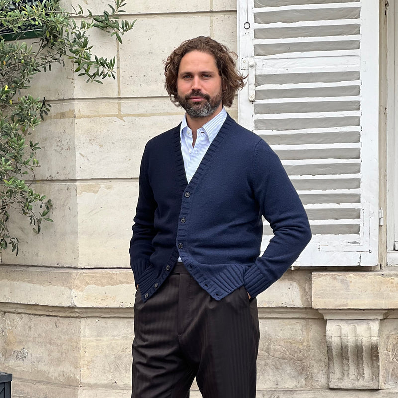 Cardigan bi-couleurs laine et cachemire bleu marine et bleu jean