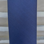 Cravate “Atelier” chevrons bleu marine 72