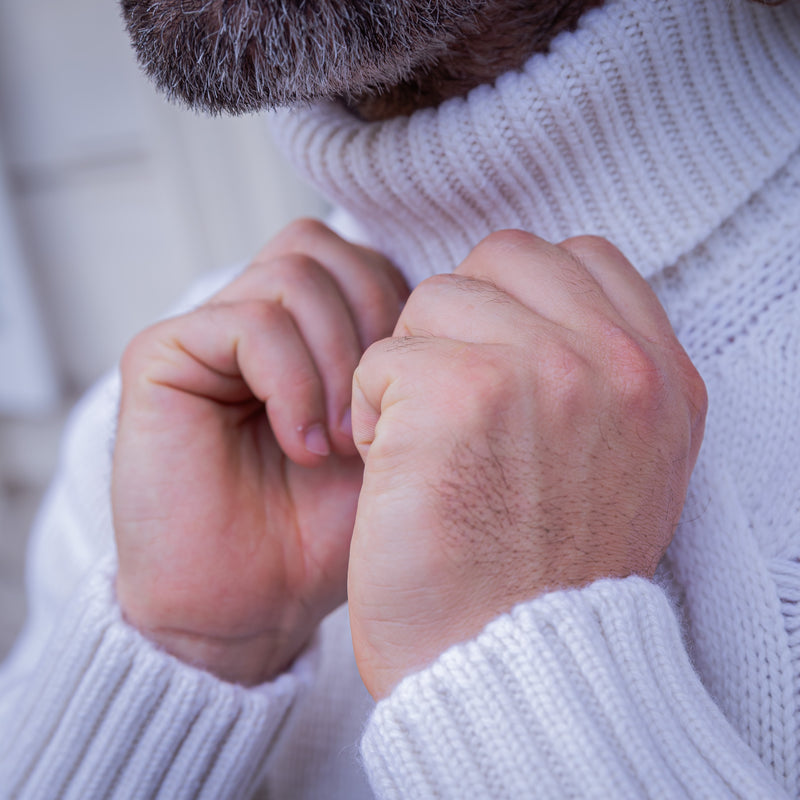 Pull col roulé torsadé laine et cachemire blanc cassé