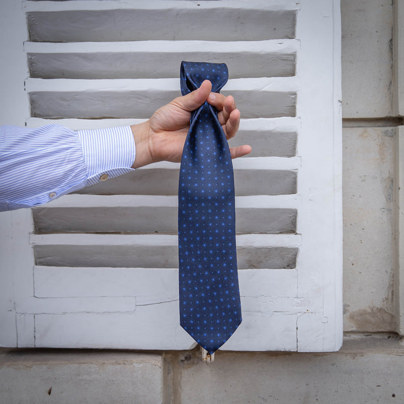 Cravate bleu marine motif bleu 7