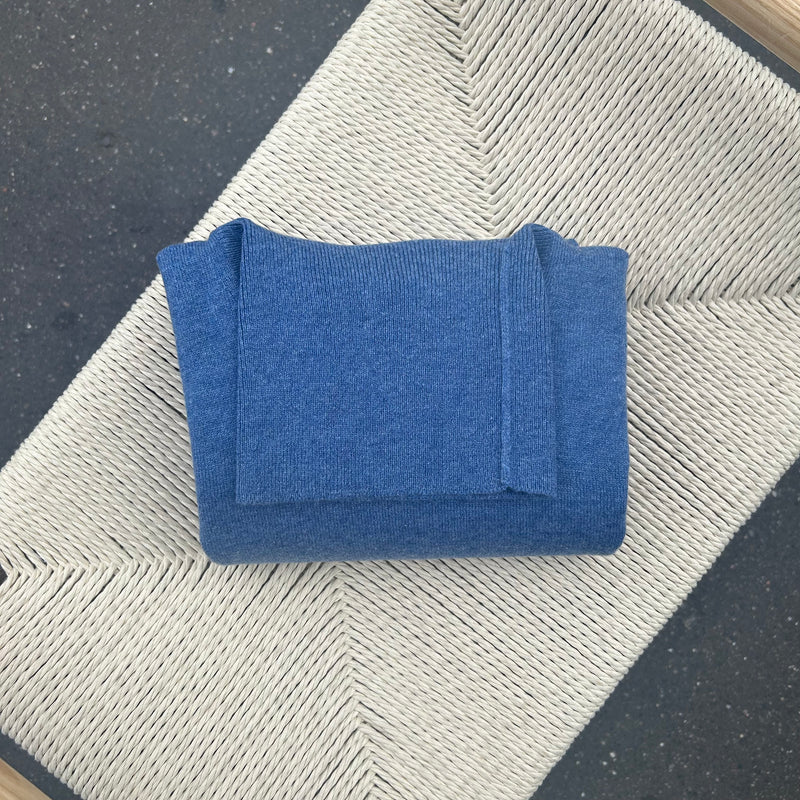 Pull col roulé cachemire bleu jeans