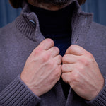 Gilet taupe en laine vierge