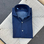 Chemise col italien denim brut bleu indigo coupe ajustée