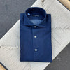 Chemise col italien denim brut bleu indigo coupe ajustée