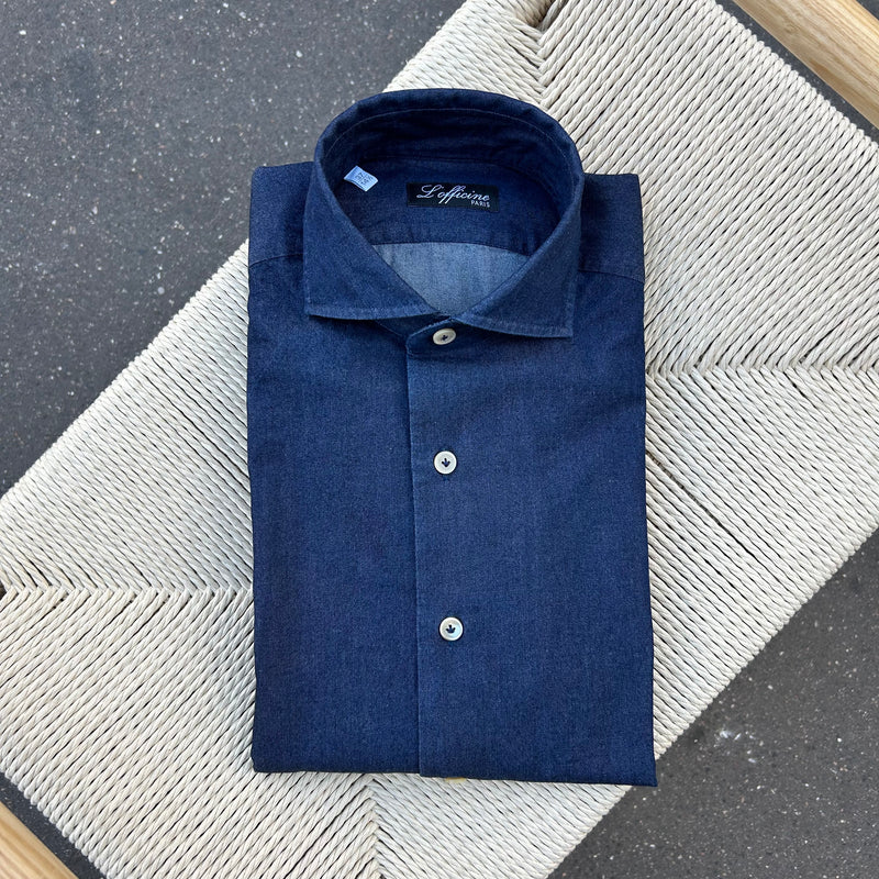 Chemise col italien denim brut bleu indigo coupe ajustée