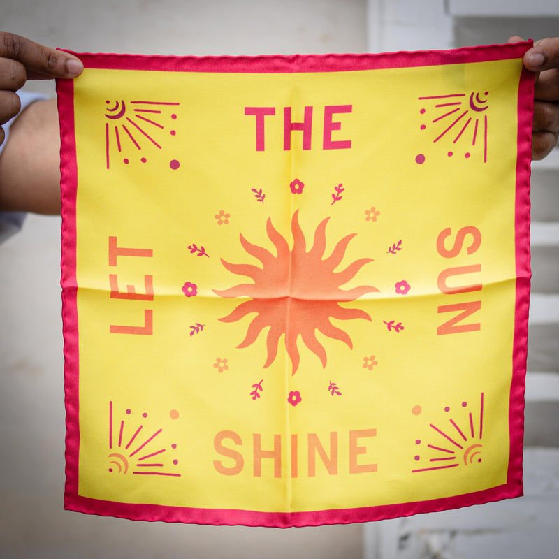 Pochette « LET THE SUN SHINE » jaune