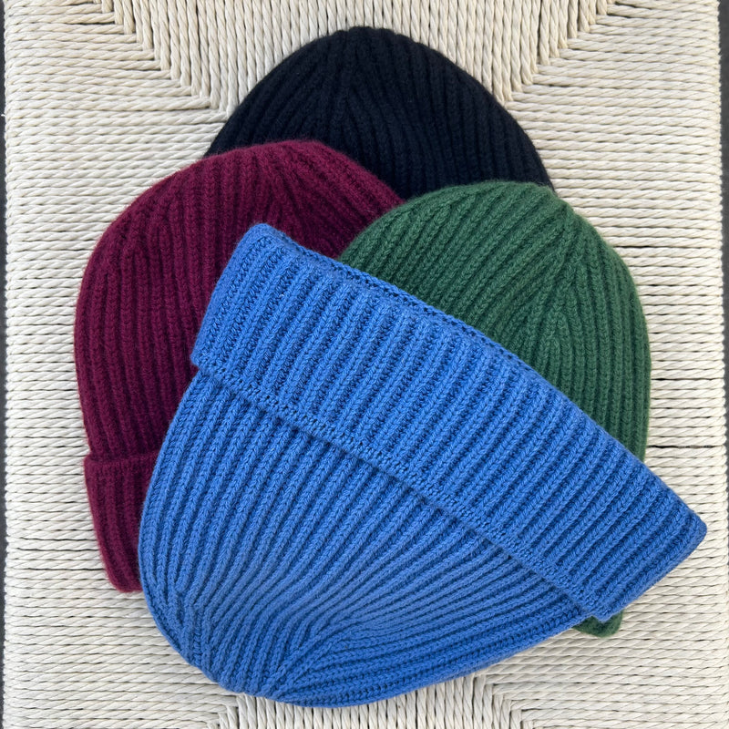 Bonnet bleu marine foncé cachemire