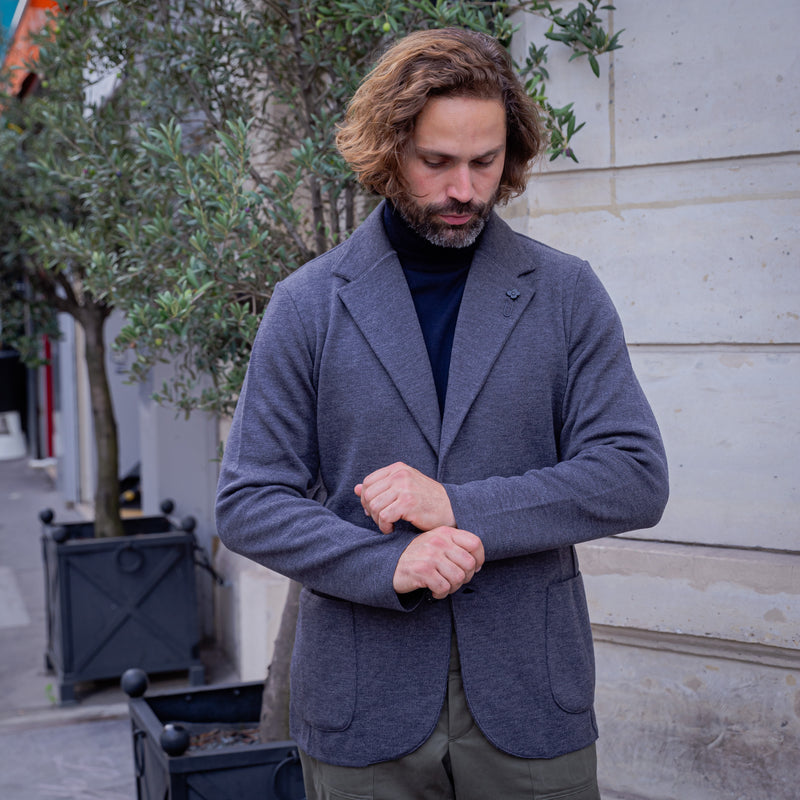 Veste en maille gris soutenu laine