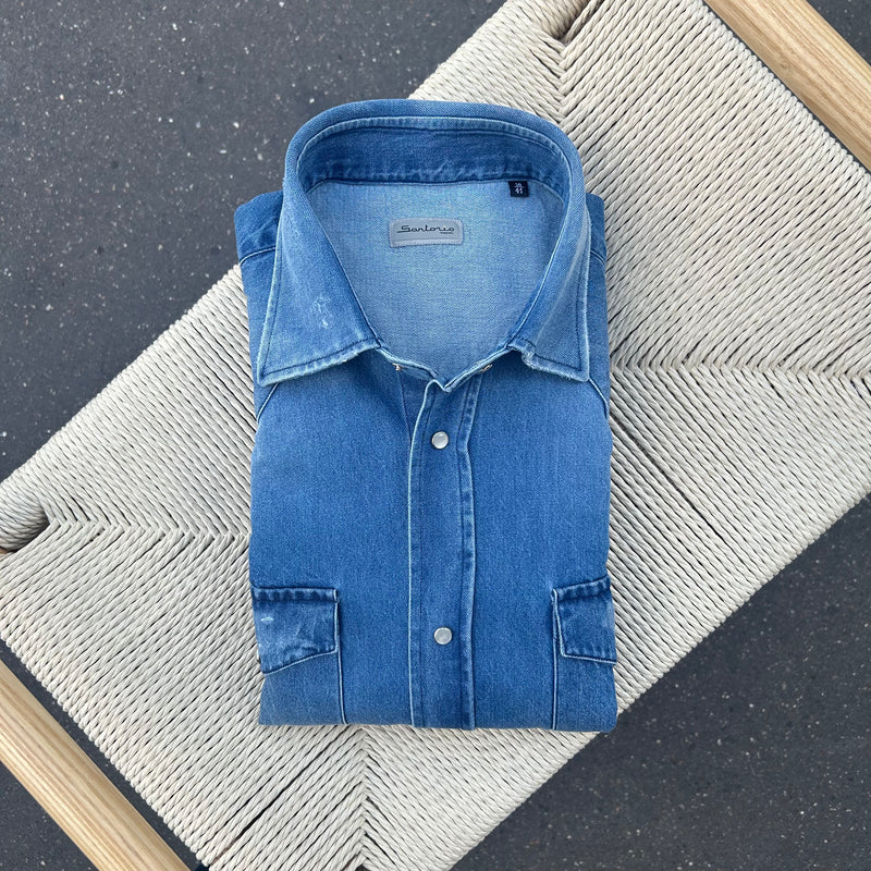 Chemise « used » en denim Texas bleu clair bleached