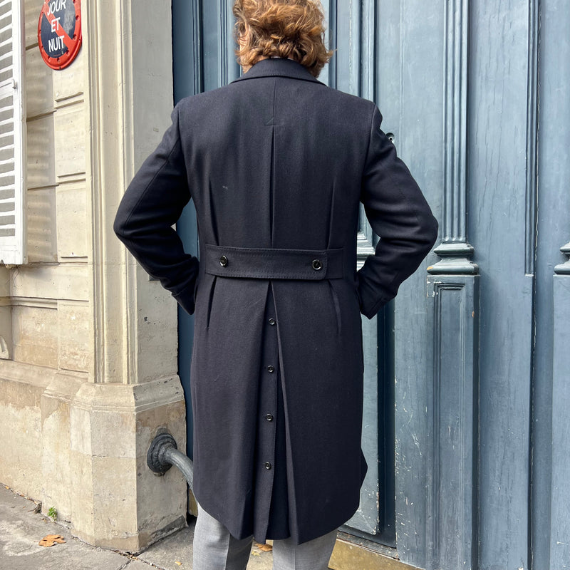 Manteau « polo coat » croisé bleu nuit chevrons LARDINI