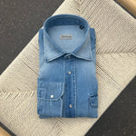 Chemise « used » en denim Texas bleu clair super bleached