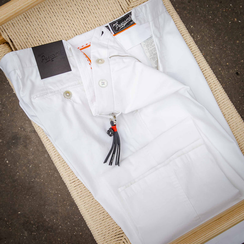 Pantalon « chino » coton et soie stretch blanc